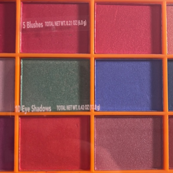 🎈SALE🎈🎀#6.MAKEUP BUNDLE🎀 - Picture 5 of 14